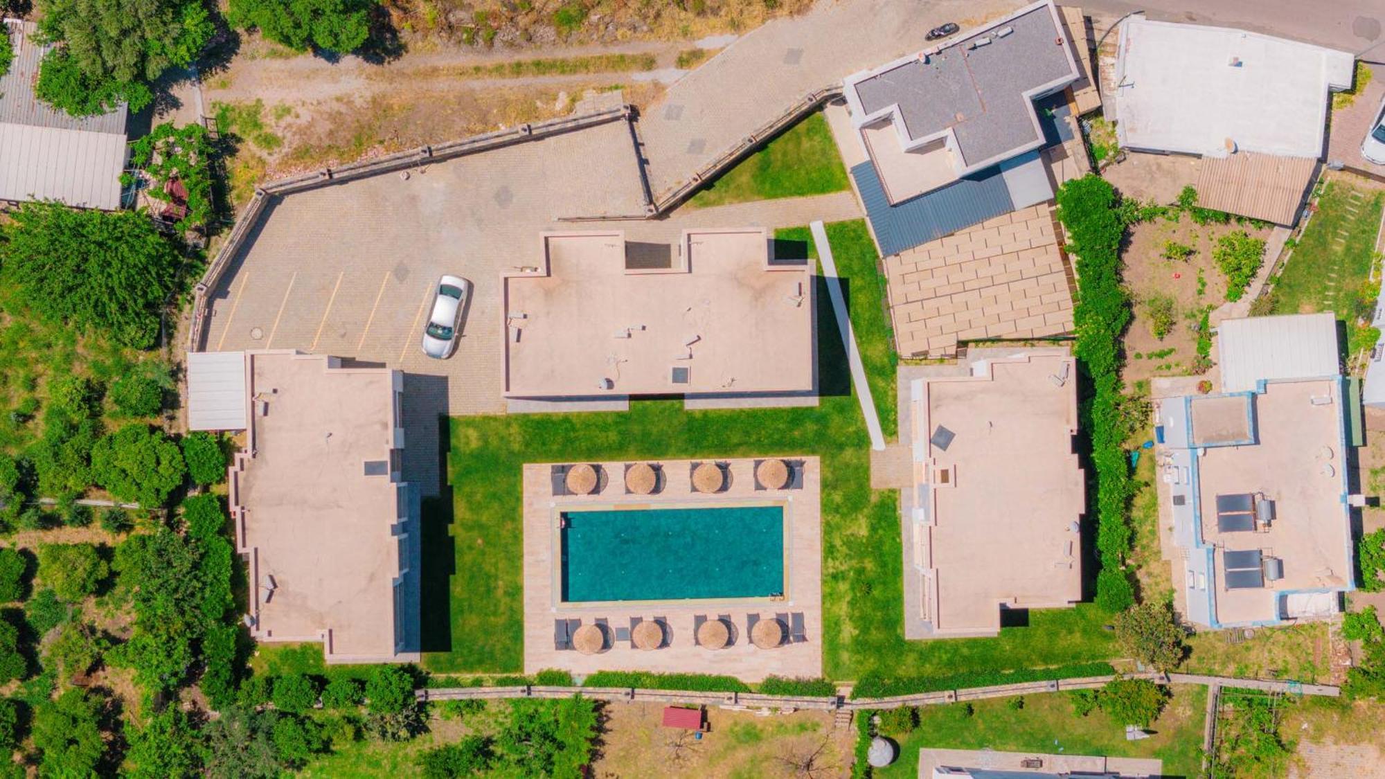 Ben Family Hotel